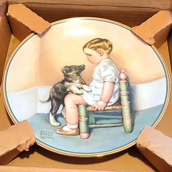 Hamilton Collection "Sympathy" - Picture 1 of 5